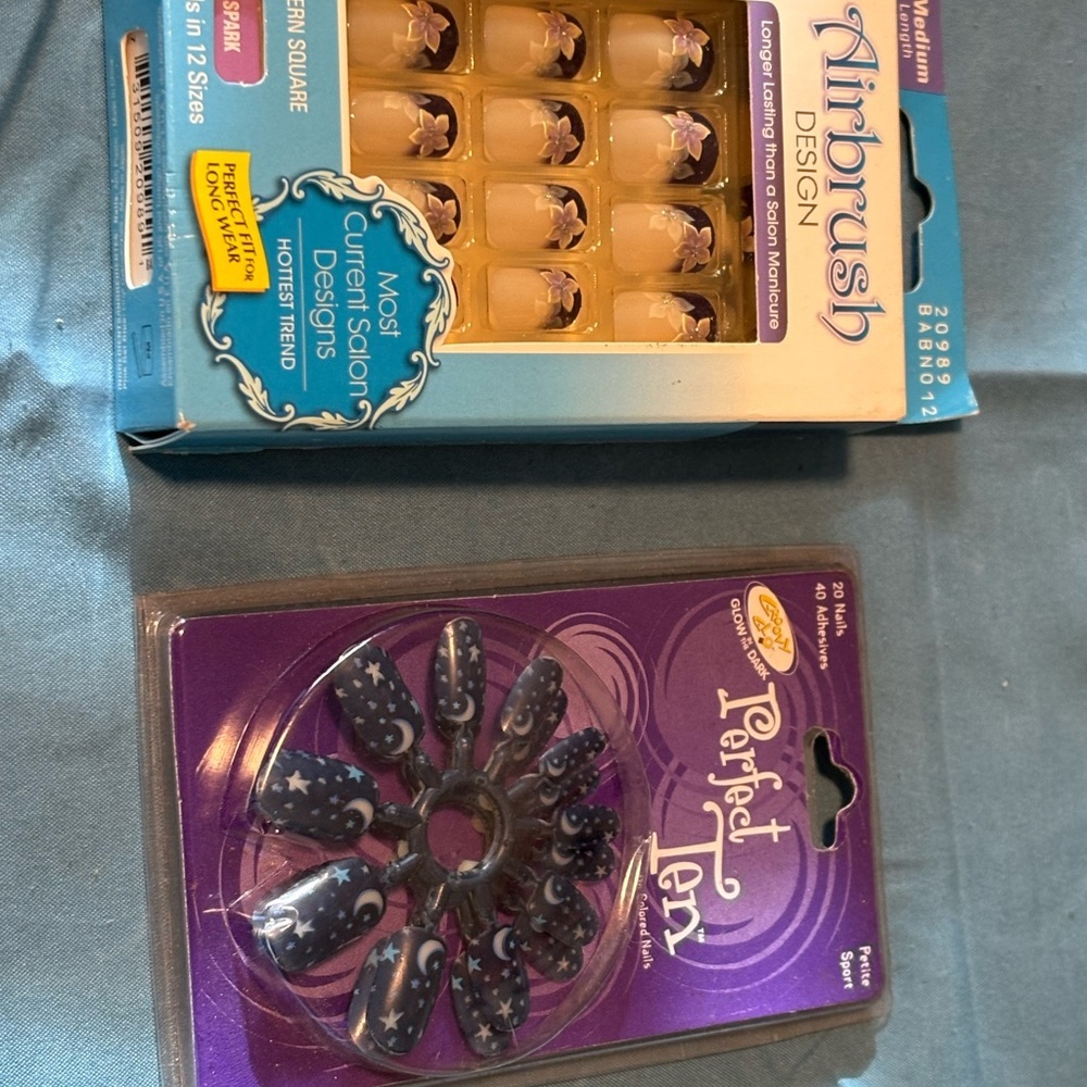 Airbrush Design and Perfect Ten Nail Sets